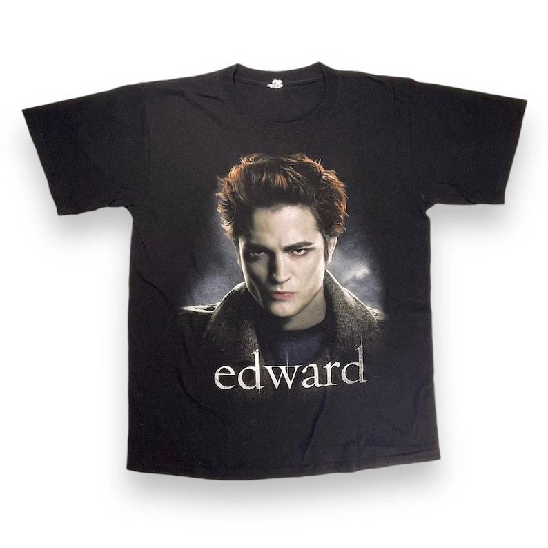 Unisex Tričko Edward Cullen, Zendaya v tričku Edward Cullen, Vintage tričko z filmu Twilight