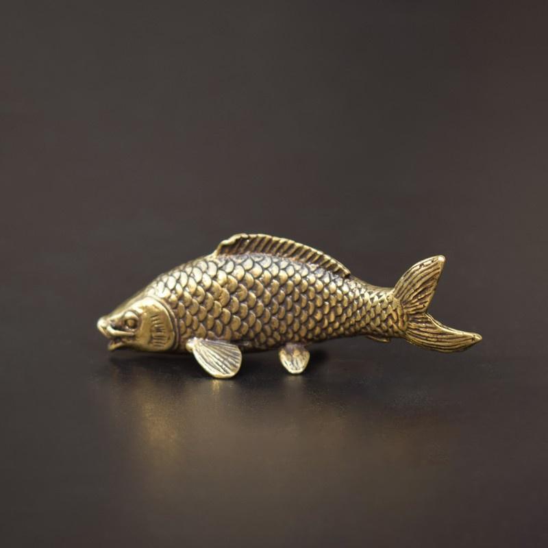 Retro Brass Carp Fish Figurine Miniature Tea Table Pet Small Ornament Copper Animal Feng Shui Crafts Home Decoration Accessories