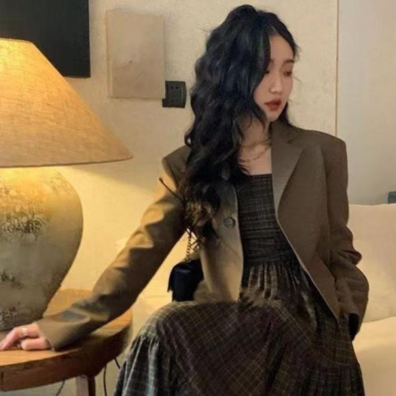 

Корейский костюм больших размеров на весну и осень: Платье-подтяжка в клетку + облегающий жакет в комплекте (Подходит для веса до 200 фунтов) 4XL (180-200 lbs)