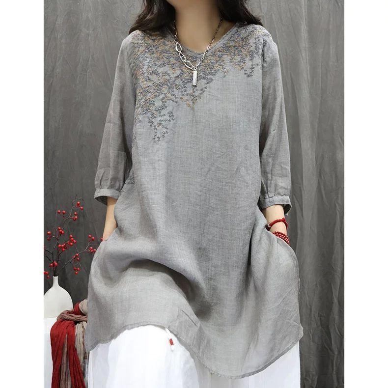 Lente Zomer Retro Geborduurde Blouse Losse Literaire Vrijetijds Middellange Top voor Dames