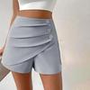 Sommer-Shorts für Damen, hohe Taille, asymmetrischer Plissee-Knopf-Dekor, einfarbig, schmale Passform, weiche Bauchkontrolle, über dem Knie liegende Mini-Shorts