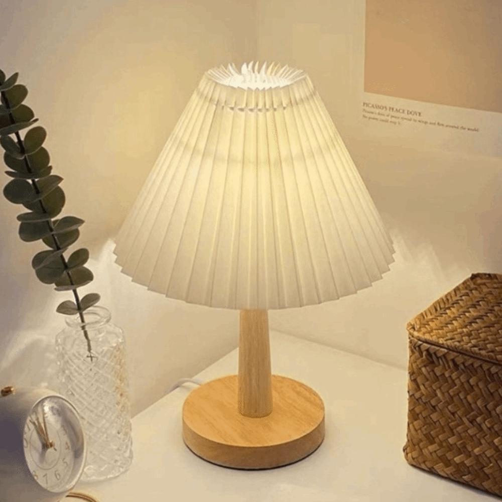 Modern Bedside Night Light Art Atmosphere LED Desk Lamp Nordic Pleated Table Lamp Coffee Shop