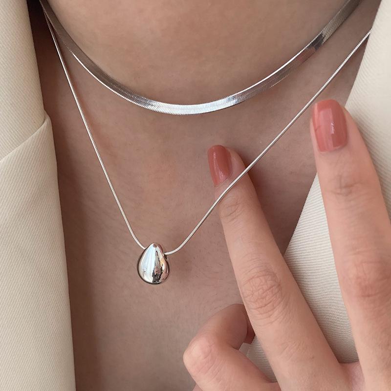 Elegant Layered Snake Bone Necklace for Women - Sweet, Cool, New Style Clavicle Chain