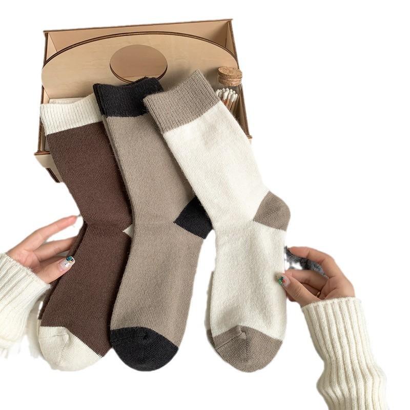 Chaussettes en laine unies polyvalentes simples chaudes Chaussettes d'hiver tendance épaisses