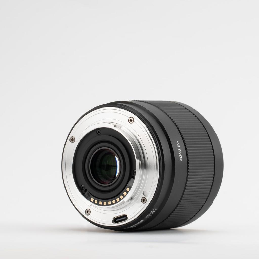 Viltrox 15mm Ultra Autofocus XF Lens for Fujifilm and F1.7 APS-C Wide-Angle X-Mount Cameras X-A7, X-E4, X-H1, X-Pro3, X-S10, X-T2, X-T3, X-T4, X-T30,