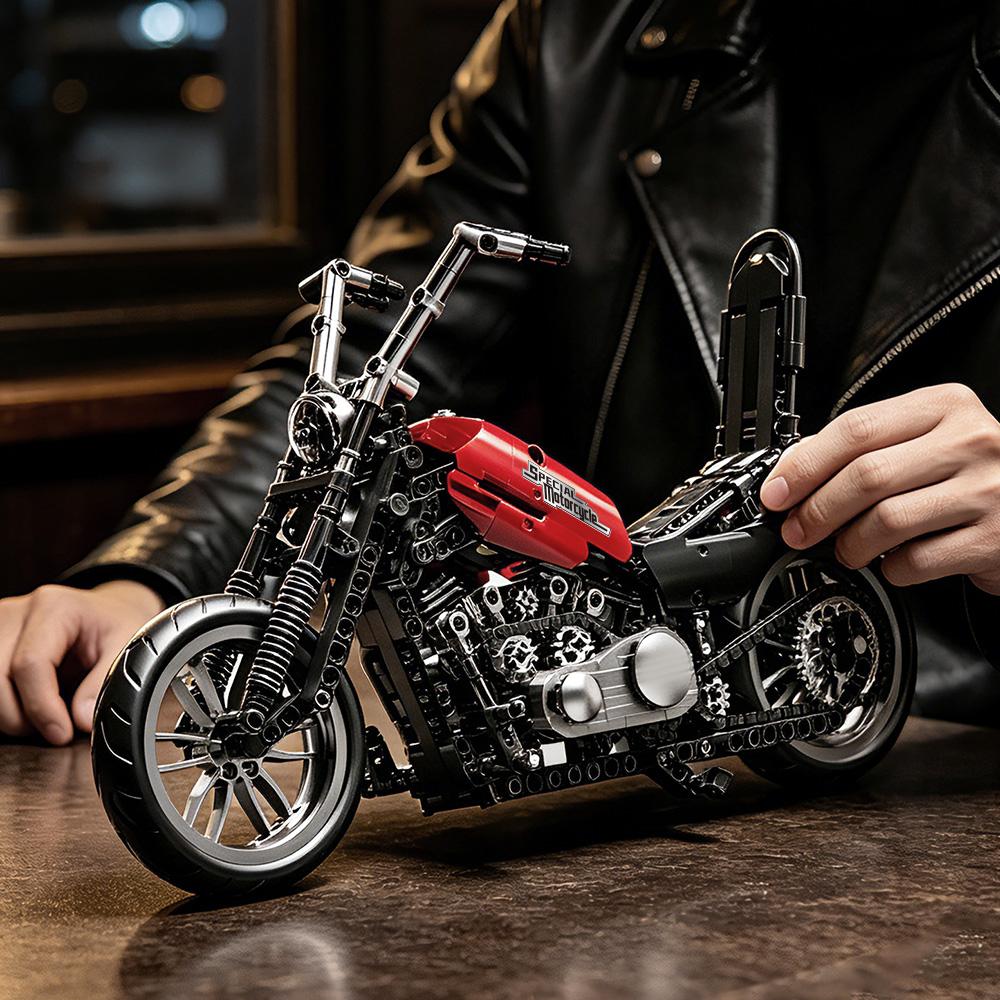 Harlely-Davidson Fat Boy Motorcycle Building Set for Adults Vintage Motorbike Model Toy Gift Similar To Legoed 10296 and Nifeliz