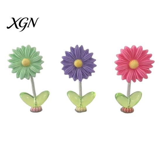 Innenraum-Autodekoration Federnde Wackelblume Armaturenbrett-Ornament, Wackelkopf-Sonnenblumen-Dekor, Niedlich für Rückspiegel und Home Office