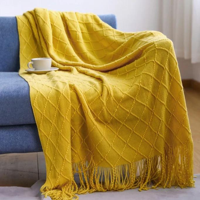 Knitted Throw Blanket Soft Cozy for Couch Yellow Living Room Home Decor Outdoor Lightweight Blanket with Tassels Warm Woven