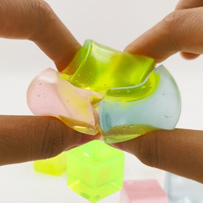 2 Pièces Jouets Anti-Stress Glaçon TPR Souple Récupération Rapide Carré Transparent