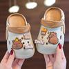 Capybara-Themed Kids' Clogs (Hole-Punch Sandals) - New Unisex Children's Slippers with Ultra-Soft "Step-In-Feel" for Indoor Anti-Slip Home Wear