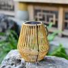 Solarbetriebene Rattan-Bambus-Laterne IP65 Wasserdichte Hänge- & Steh-Dekorationsleuchte für Balkon Terrasse Hof Garten Außenbereich
