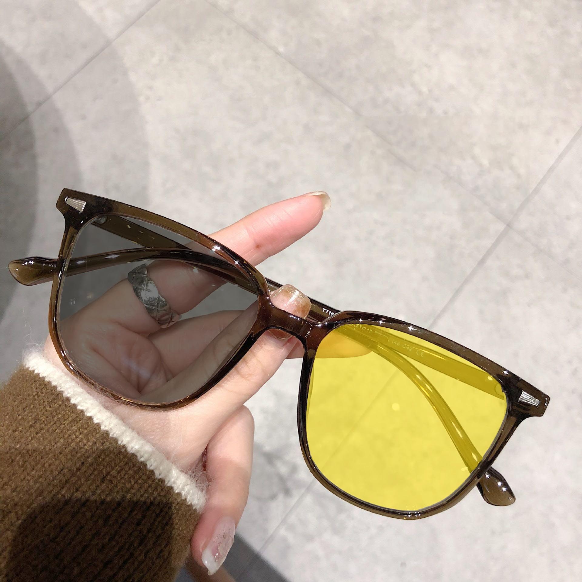 

Men Women Photochromic Night Vision Myopia Glasses Unisex Driving UV Eye Protection Sunglasses Nearsight Glasses Day and Night -4.0 коричневый