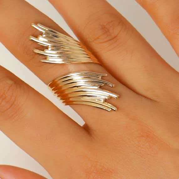 Exaggerated Personality Stainless Steel Feather Wings Open Bangles Rings Set for Women Fashion Designer Banquet Jewelry Gifts