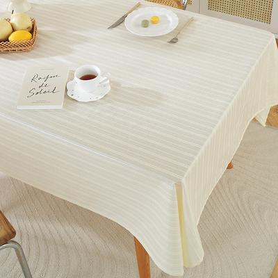 Textilien für Ess- & Wohnzimmer – Tischdecken