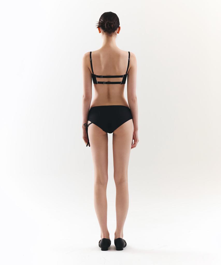 VINAJ Chain Ribbon One-Sided Low Bikini Panties (Black)