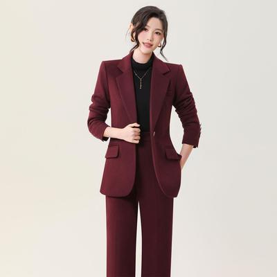 Trajes y combinados – Trajes con pantalón