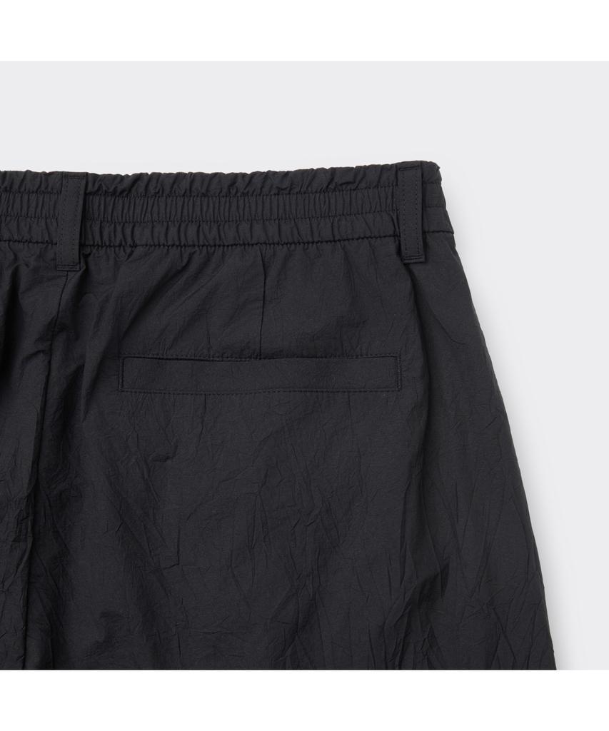 Keoseuuteommellou Black Loose Fit Tucked Creased Pants Cwpam26431Bkx