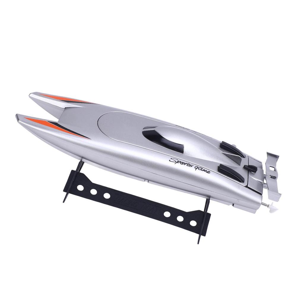 Remote Control Boat High Speed Boat Electric 2.4G Frequency Rechargeable Water Play Toy for