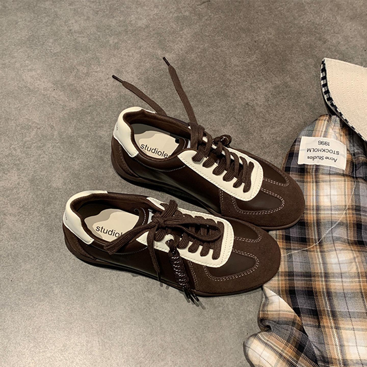 

Yueyu leather retro lightweight non-slip flat-bottomed German training shoes women s 2025 new inner height increase versatile Forrest Gump sports shoe 40 шоколадный