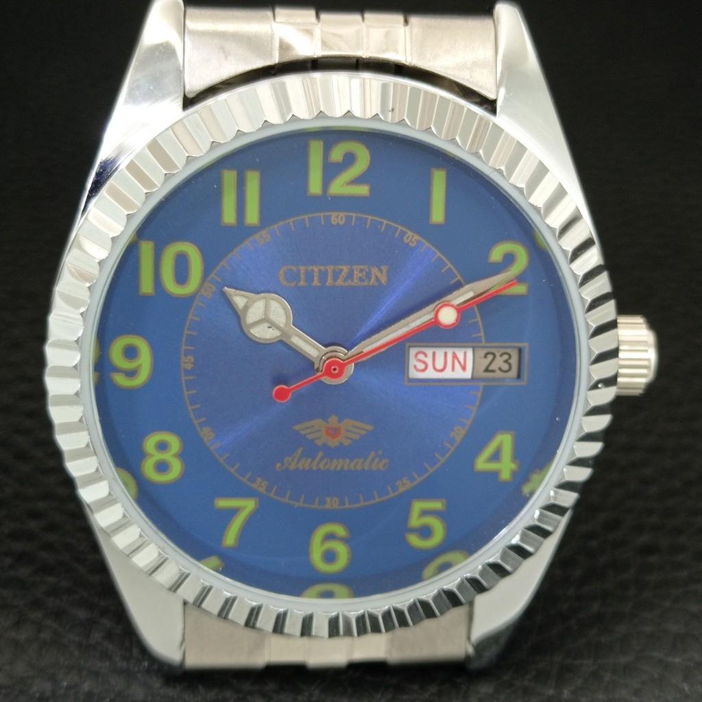 VINTAGE CITIZEN AUTOMATIC 8200 REFURBISHED JAPAN MENS BLUE DIAL WATCH a446838-1