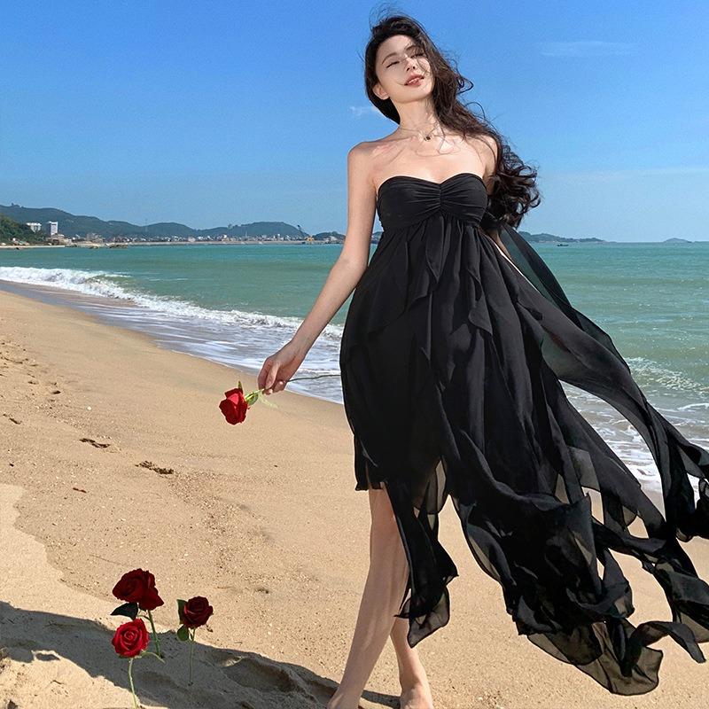 

Seaside Vacation Dress Sexy Irregular Skirt Halter Split Neck Black Beach Dress S