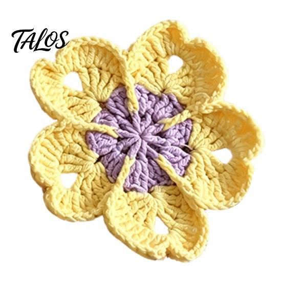 Cute Desk Decor Accessories Handmade Crochet Flower Coasters for Drinks, Thermal Insulation Table Mat Milk Cup Mats Coffee Mugs And Tea Cups, Artistic