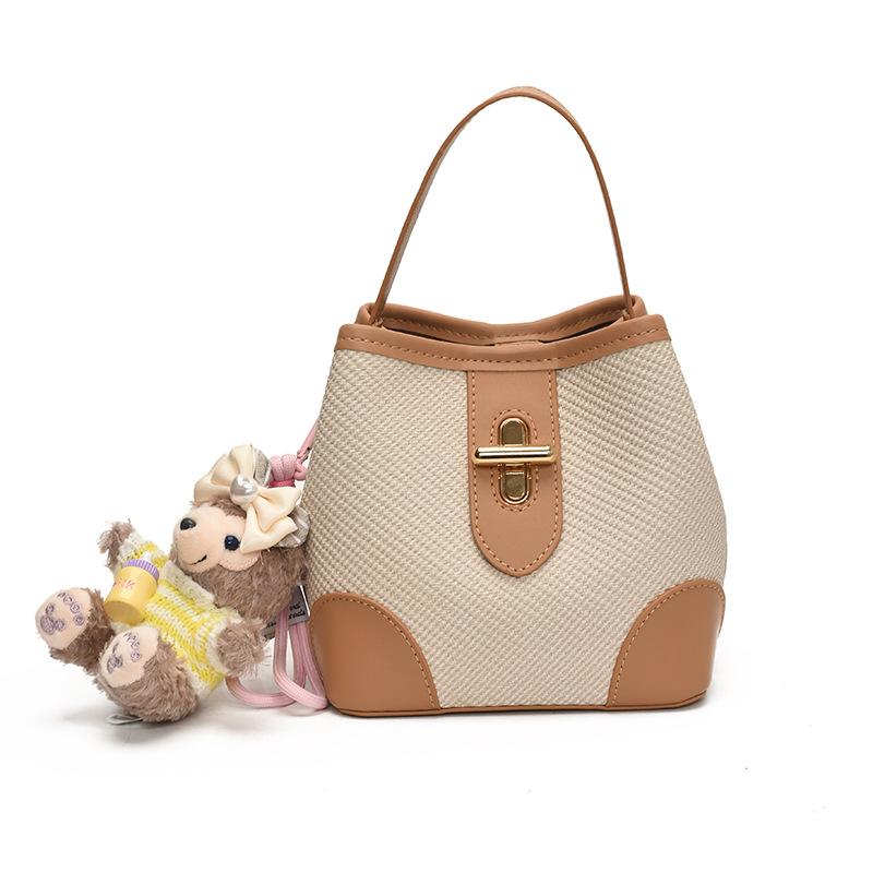 New Handbag Women's Shoulder Bag Fashion Messenger Bag