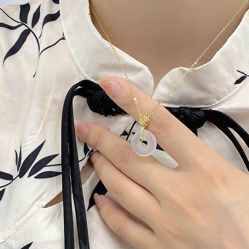 Ice Transparent White Jade Marrow Safety Buckle Necklace, Green Diamond Clavicle Chain, New Chinese Cheongsam