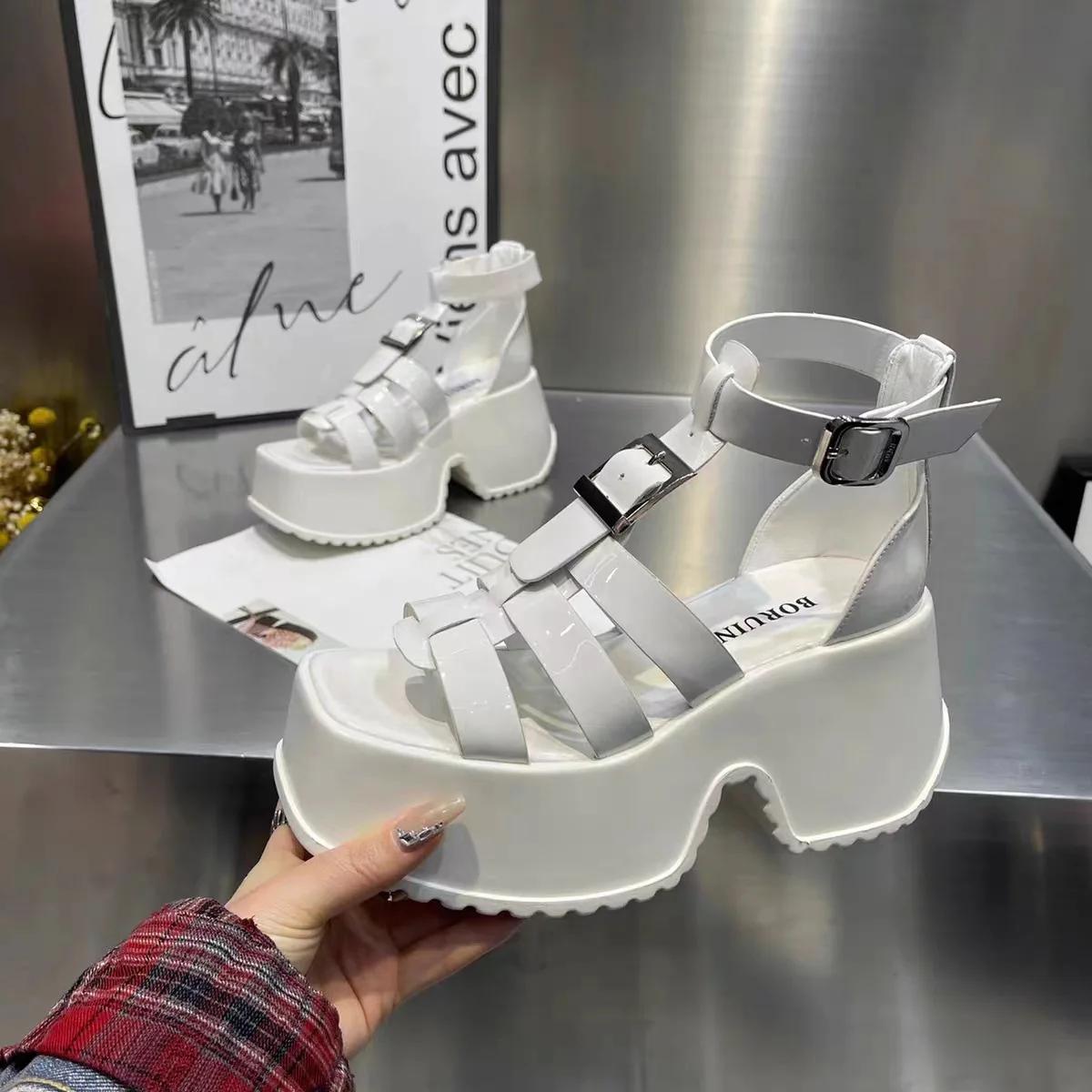 Модные простые босоножки на танкетке с пряжкой на платформе для женщин дизайнерские туфли на мягкой подошве в римском стиле модные туфли с открытым носком на высоком каблуке для женщин 35 3398₽