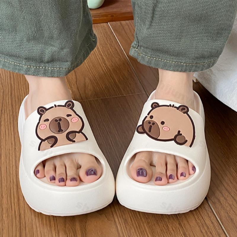 Fashion Capybara Women's Slippers Fashion Cute Comfortable Home Casual Shoes 2025 Non-Slip Bathroom Sandals Cartoon Outdoor Beach Shoes
