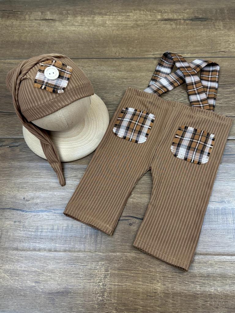 2-Piece Newborn Photoshoot Outfit: Hat & Overalls