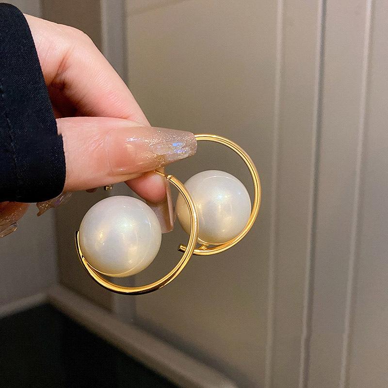 Fashion Circle Round Big Circle Earrings For Women Korean Simulated Pearl Drop Eariing Girls Party Wedding Jewelry Gifts