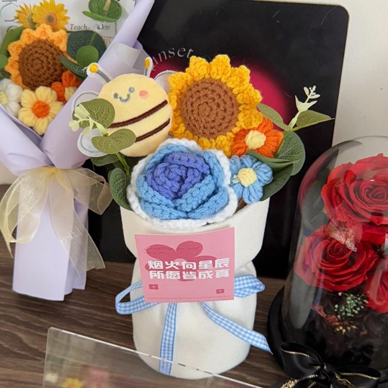 Sunflower Crochet Bouquet Artificial Crochet Sunflower DIY Handmade Woven Flowers Graduation Season Teachers' Mother Day Gifts