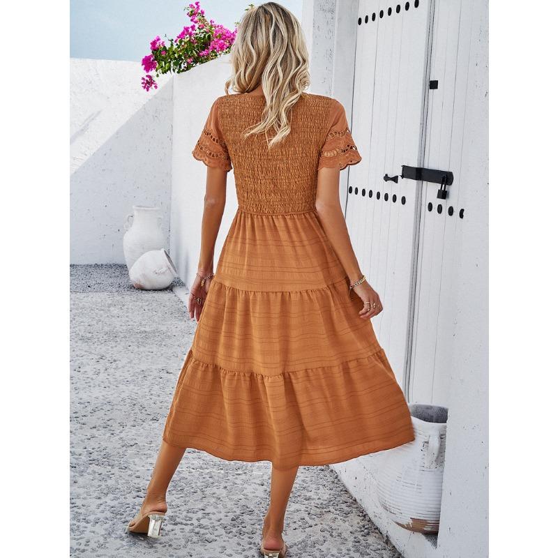 Women's Spring and Summer Temperament Solid Color Short-sleeved Hollowed Out Dresses