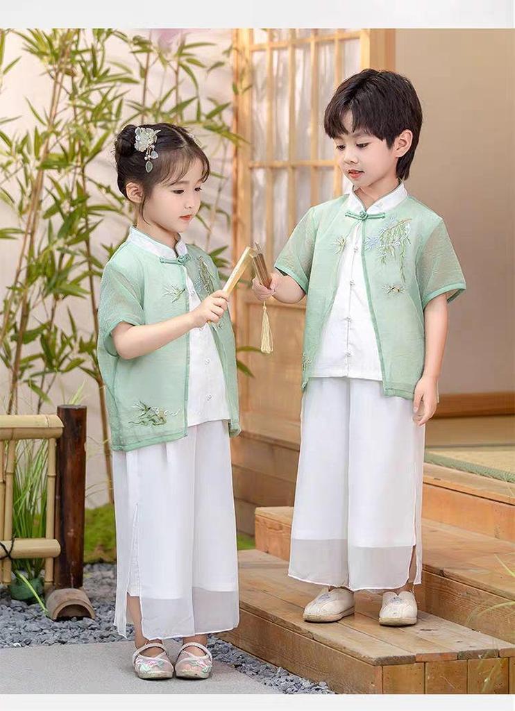 Traditional Chinese Hanfu for Kids: Tang Dynasty-Inspired Outfits for Boys and Girls, Perfect for Performances and Sibling Matching.