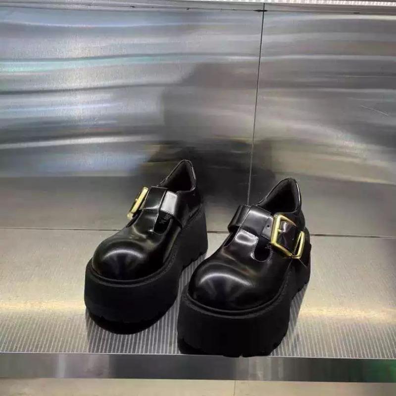 Women's Shoes 2024 Autumn Muffin Thick Bottom Fashion One Word Buckle Strap British Style Mary Jane Single Shoes Female