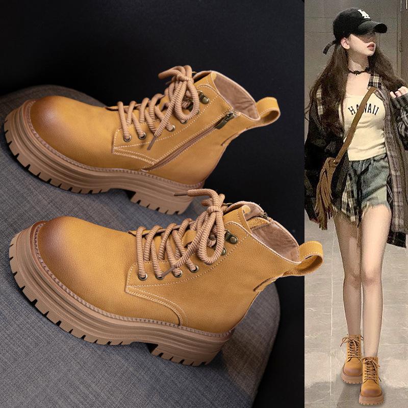 Retro Martin boots women's autumn and winter rhubarb boots thick-soled heightening leather tooling short boots