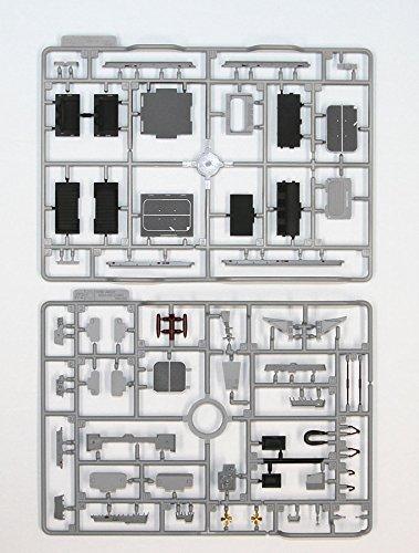 Pit Road 1/700 Skywave Series JMSDF Destroyer DDH-184 Kaga Pre-painted Plastic Model JP12