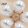 Decorative Brooch Hollow Flower Shape with Faux Pearls, Anti-exposure Small Pin, Long-lasting Electroplating Process Versatile Badge for Coats Shirts