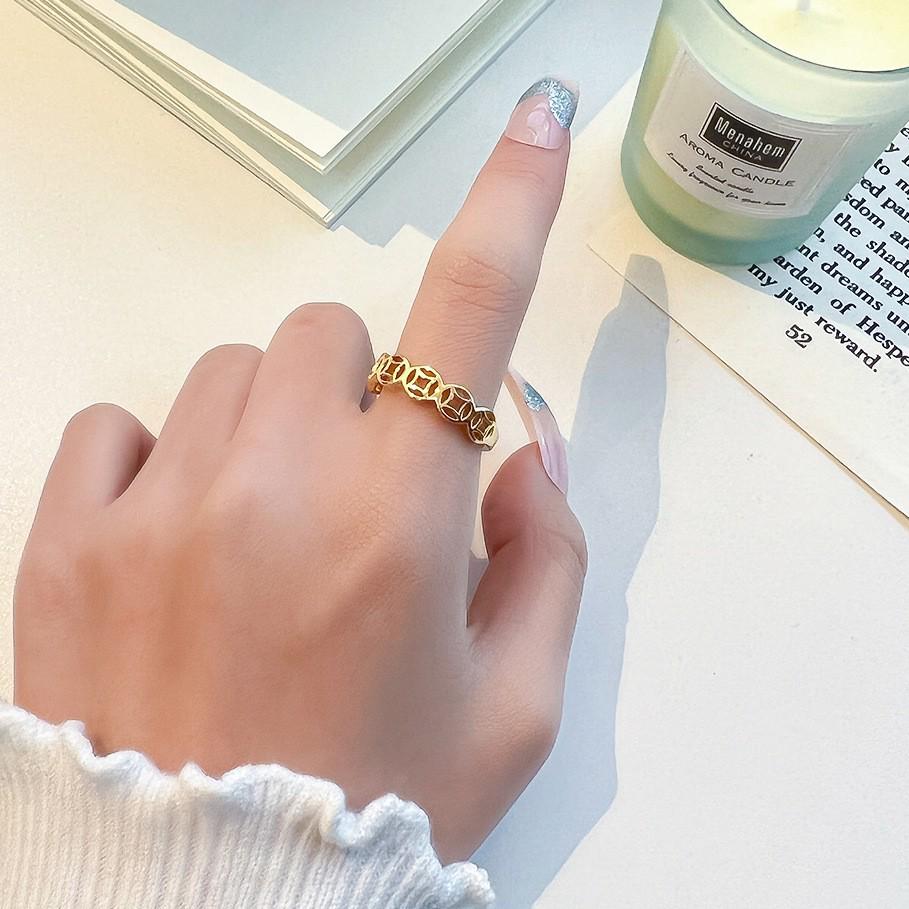 Retro Court-Style Open Coin Ring: Fashionable, Versatile, Niche Design, Simple, and Non-Fading.