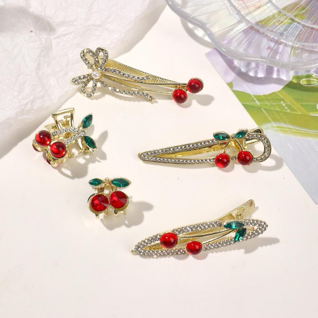 Diamond Metal Red Cherry Hair Clip Sweet Small Exquisite Duckbill Clip Glitter Rhinestone Bangs Side Clip Girls Styling Headwear