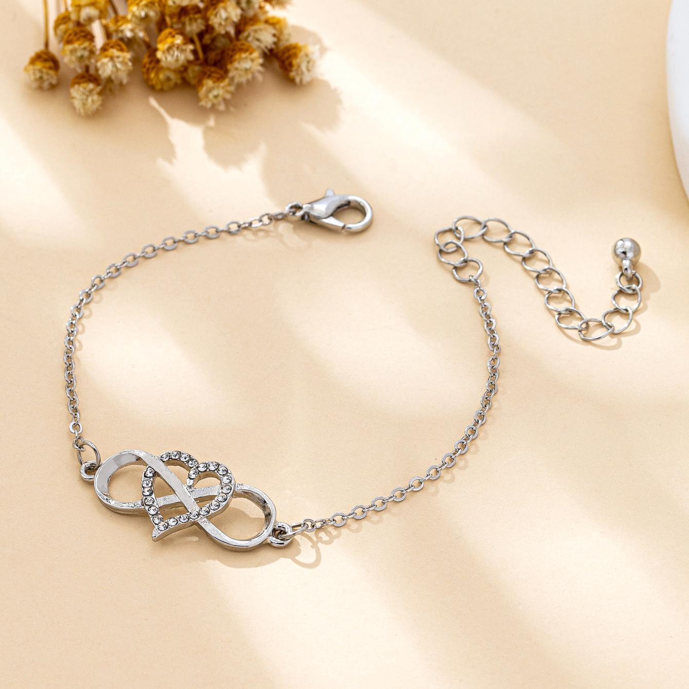 Women s Bracelet with a Simple Heart-Shaped Infinity Symbol Pendant, Suitable for Daily Wear and Vacation