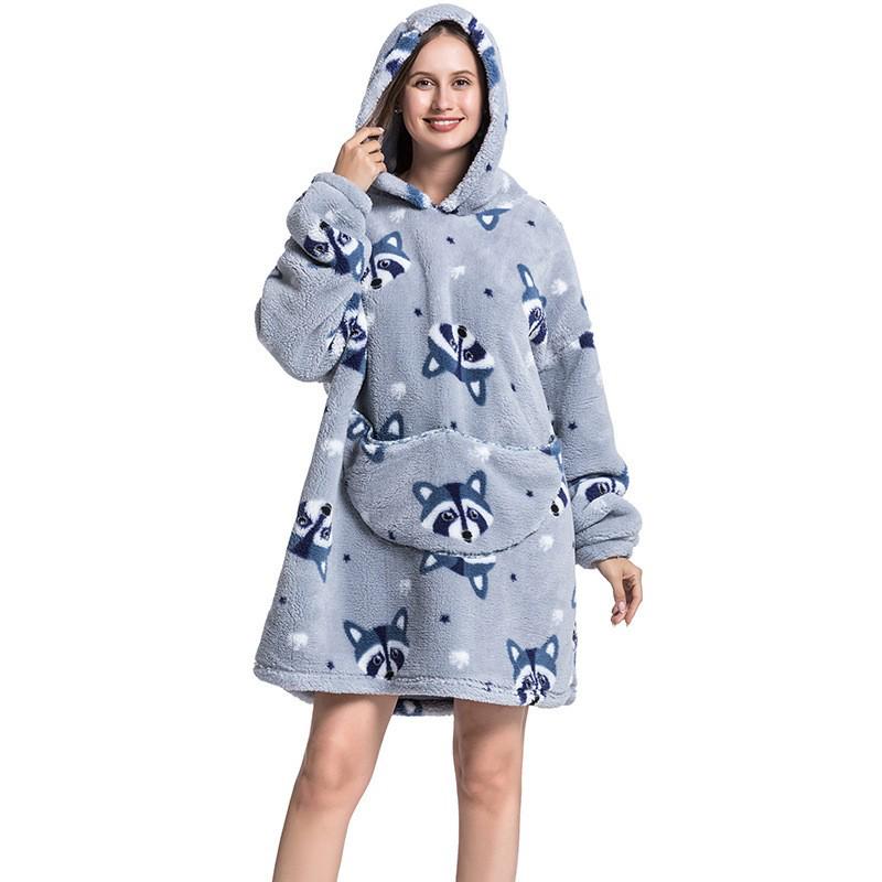 Cozy Autumn/Winter Pumpkin Blanket Sweatshirt: Thick Cotton Velvet Bathrobe for Indoor and Outdoor Warmth