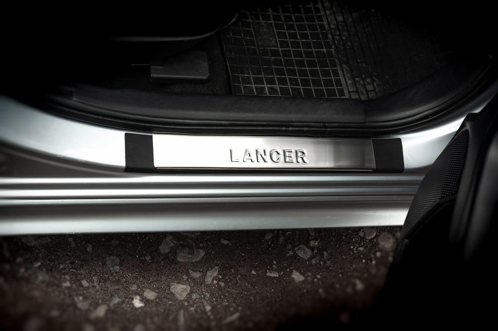 

Накладки на пороги (OMSA, 4 шт, нерж) для Mitsubishi Lancer X 2008- мм