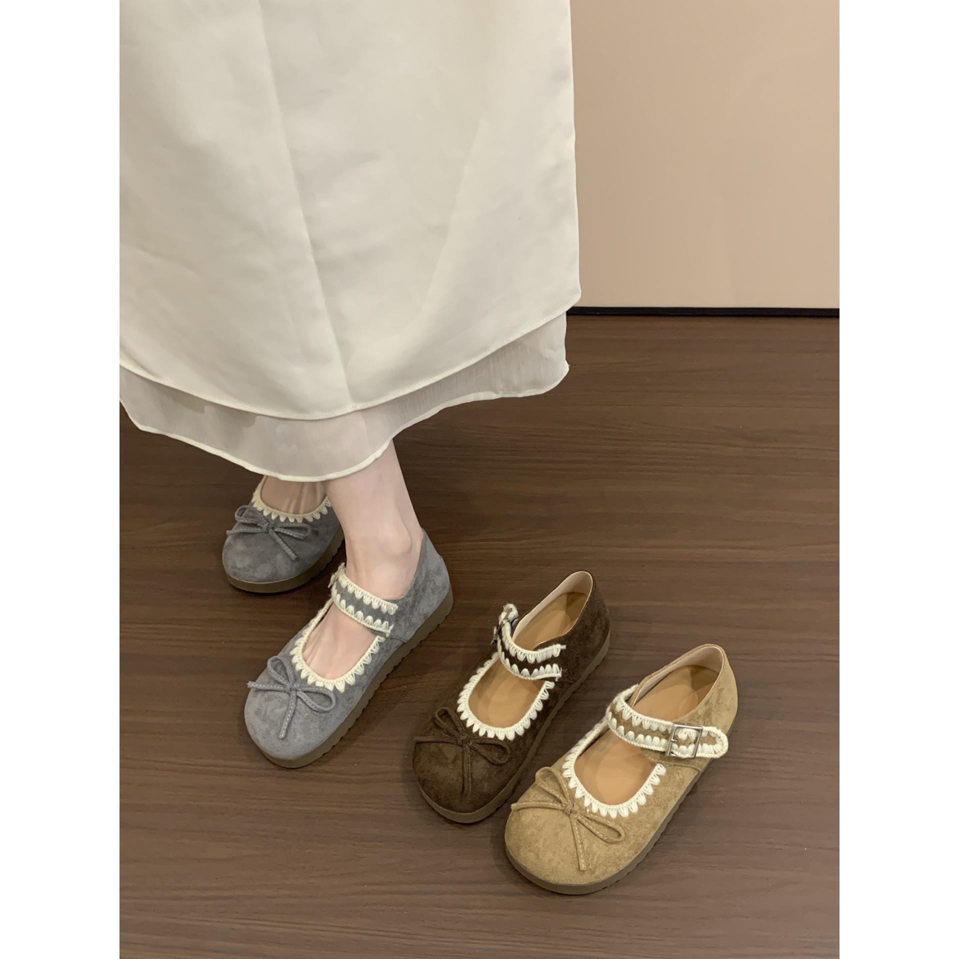Queen Fan round head thick-soled shallow mouth single shoes women s autumn Mary Jane shoes 35