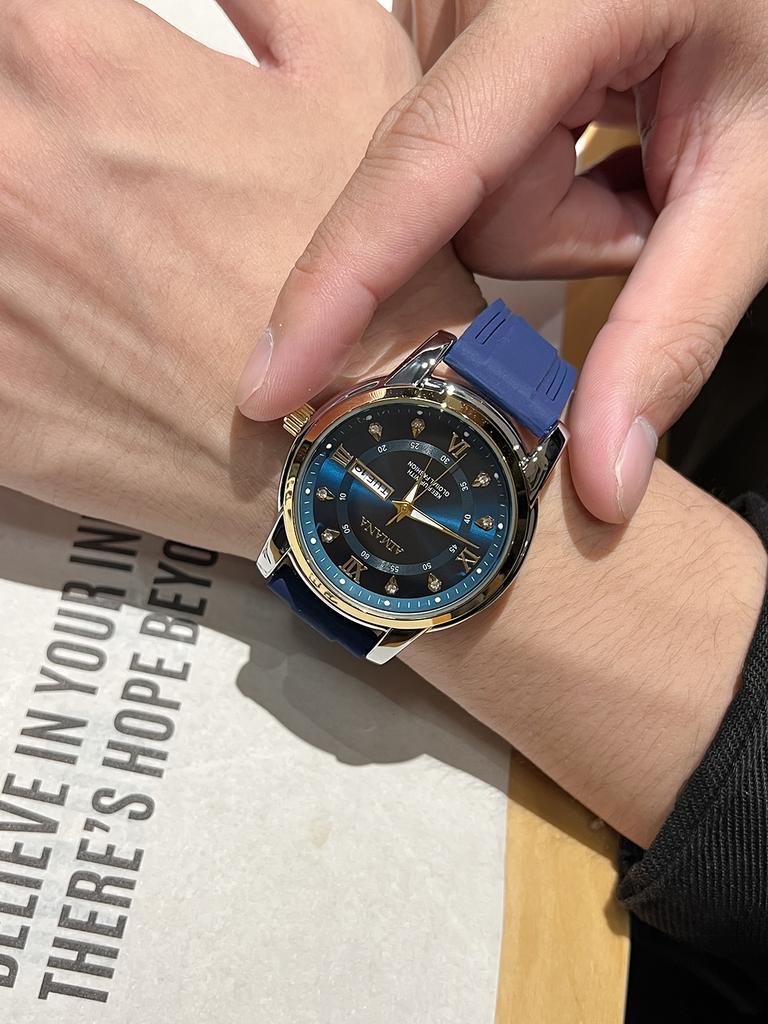 Daily Wearing Silicone Band Colorful Watch for Man and Women