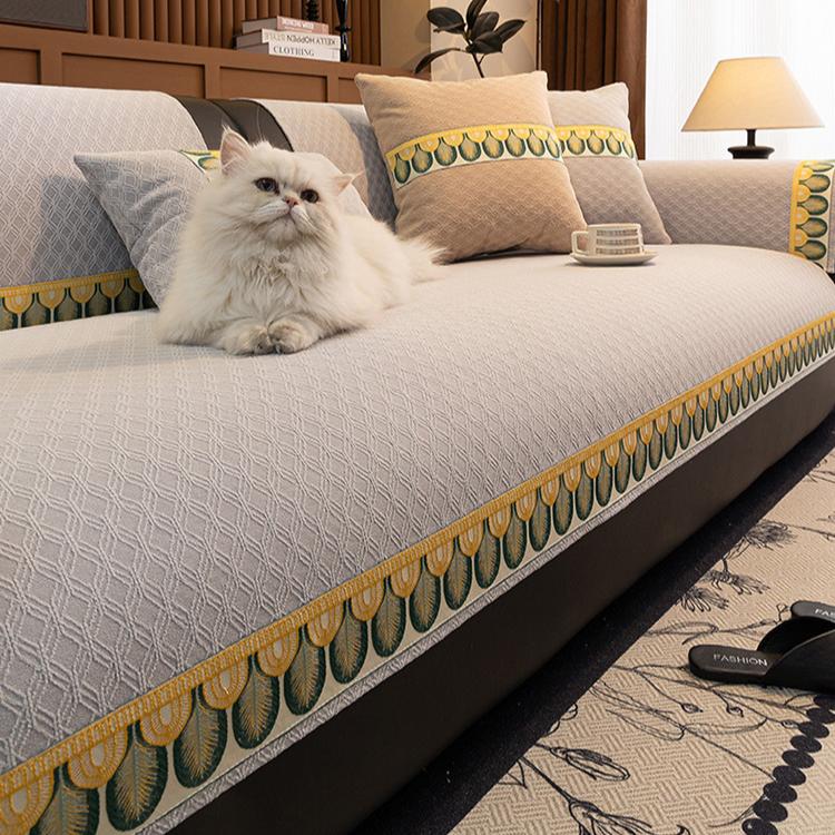Modern Velvet Chenille Sofa Cushion Cover - Pet Friendly, All Seasons, Non-Slip Universal Sofa Cover, Suitable for Single To Four-Seater Sofas