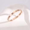 Trendiger goldener Kaja Vintage Armreif mit Diamanten – Schlichtes & stilvolles Damenarmband