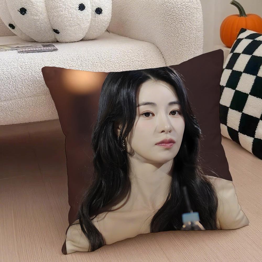 Actor Seductive LLim Jiyeon Cushion Cover Throw Pillow Cover Hidden Button Durable Polyester Chair Cushion
