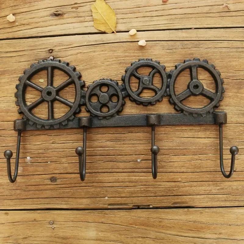 Letter Shape Hooks Metal Cast Iron Classical Retro Garden Courtyard Wall Decorate Clothes Hat Wall Mounted Rusty Colored Hook